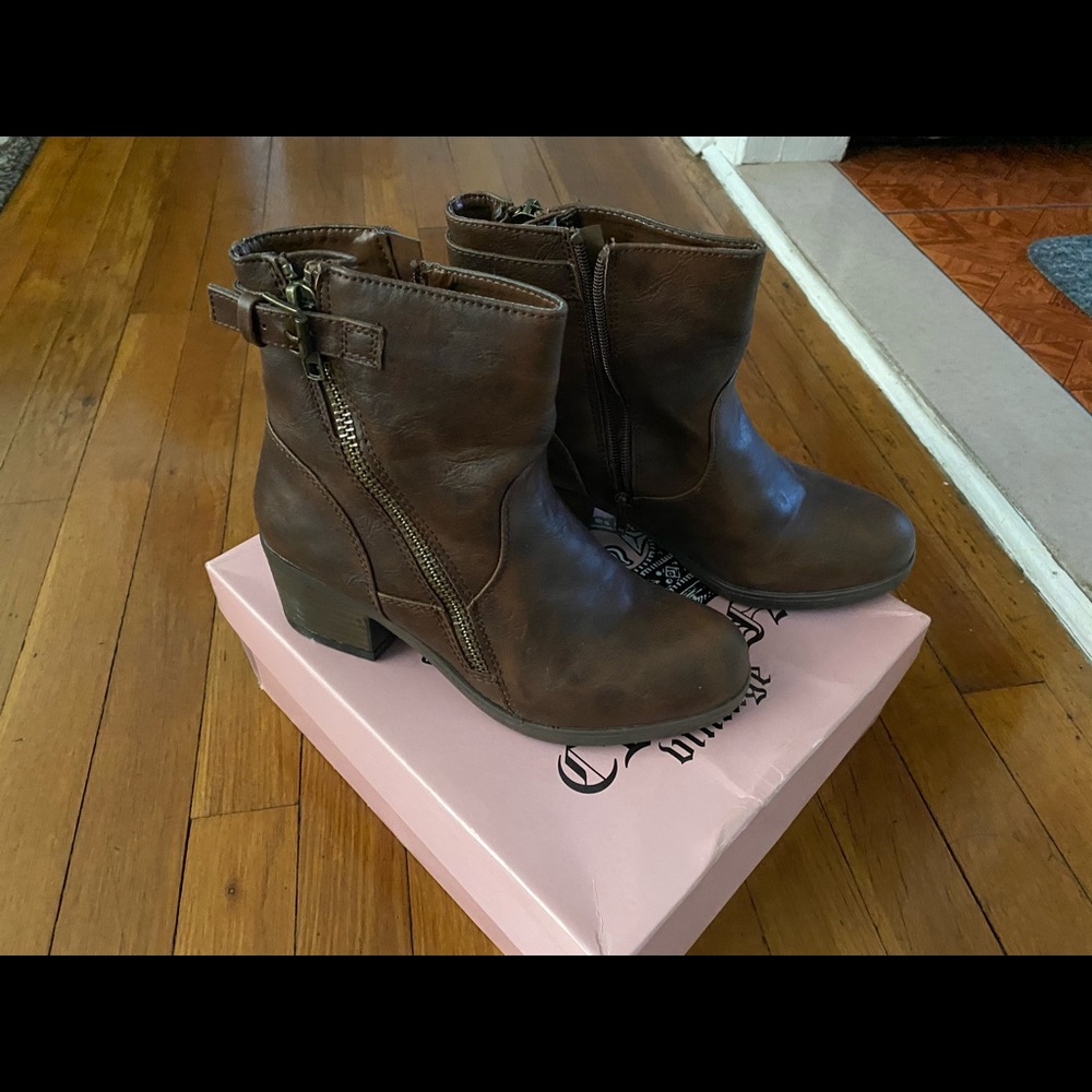 Heeled Boots